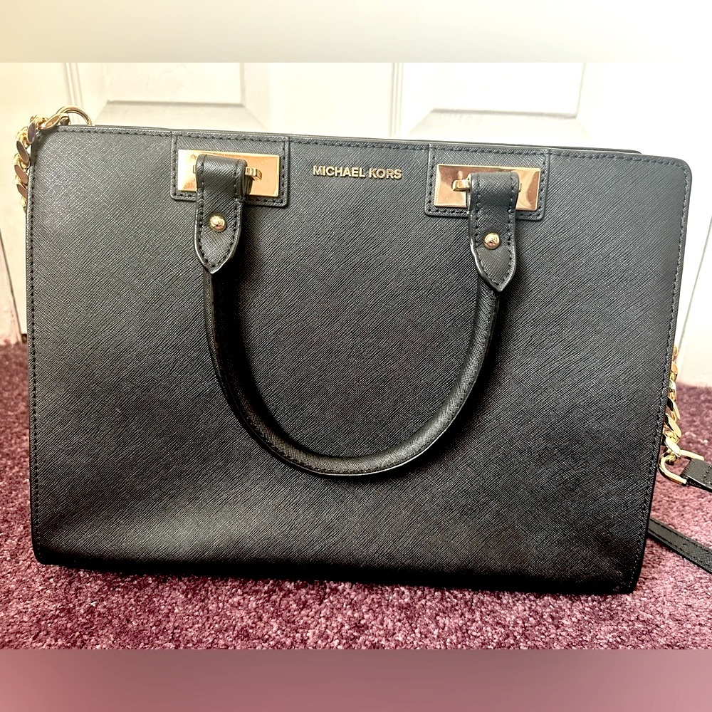 Michael Kors Quinn Saffiano Leather Satchel/Crossbody; Black w/ gold accents